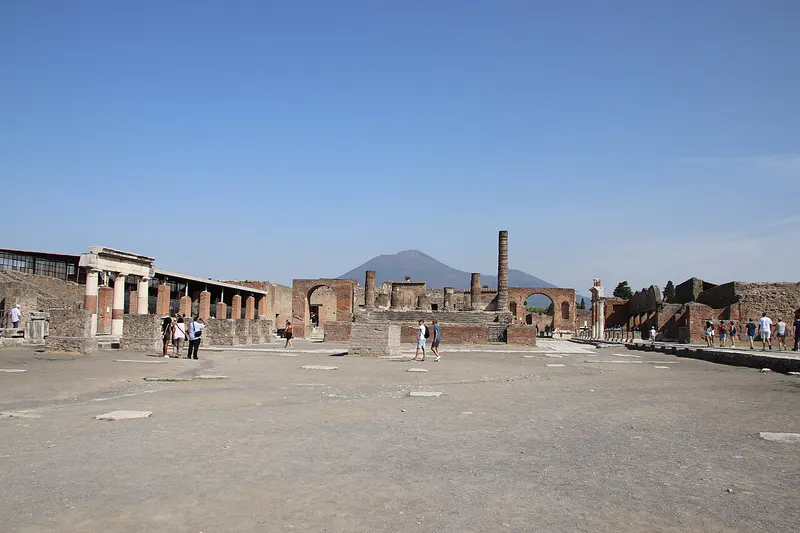 Pompeii attraction