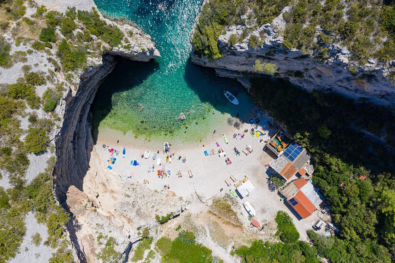 Adriatic Island Hopping: Snorkelling & Kayaking in 6 Days itinerary cover