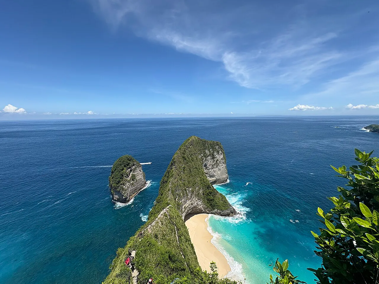 Bali Diving & Water Sports: Tulamben, Nusa Penida & Kuta in 6 Days itinerary cover