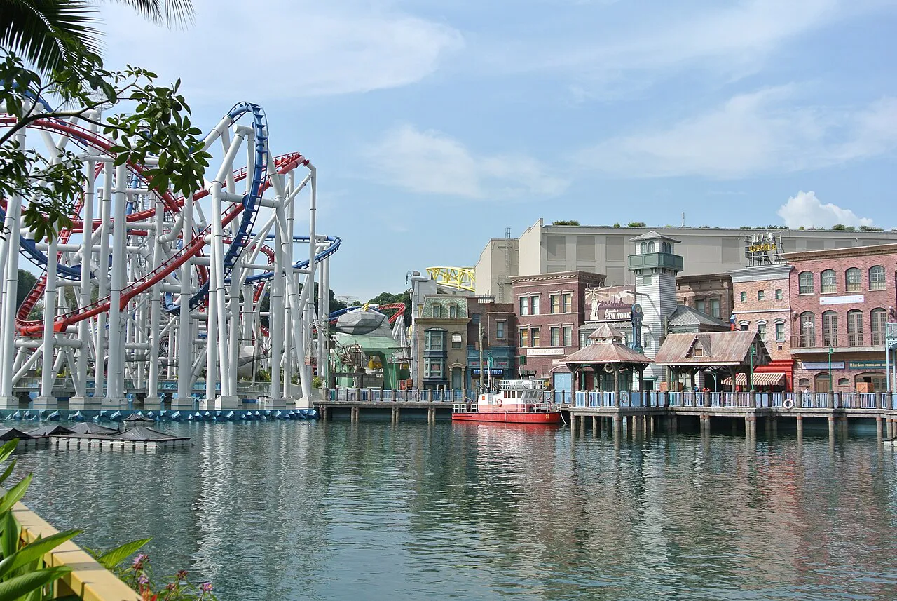 Singapore Family: Sentosa & Universal Studios in 4 Days itinerary cover
