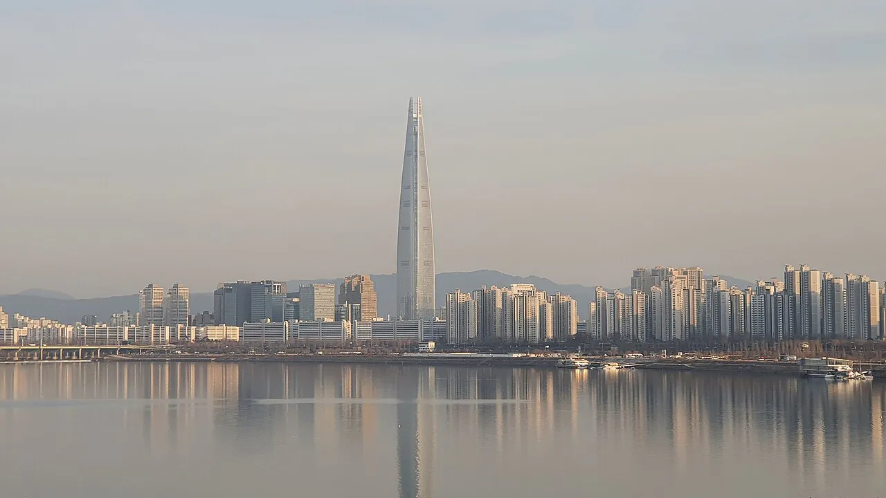 Seoul Family Trip: Lotte World, Everland & N Tower in 4 Days itinerary cover