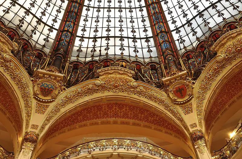 Paris Shopping: Galeries Lafayette & La Vallee Village in 5 Days itinerary cover