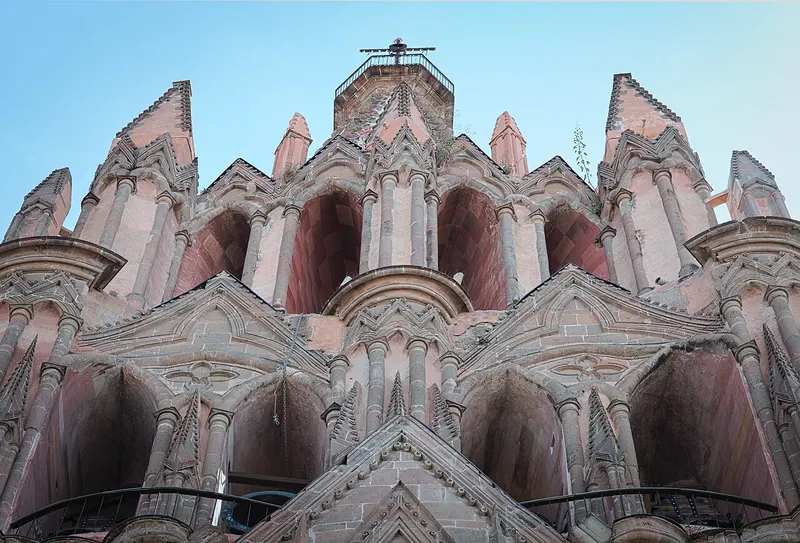 Colonial Highlands: Mexico City, Guanajuato & San Miguel in 6 Days itinerary cover